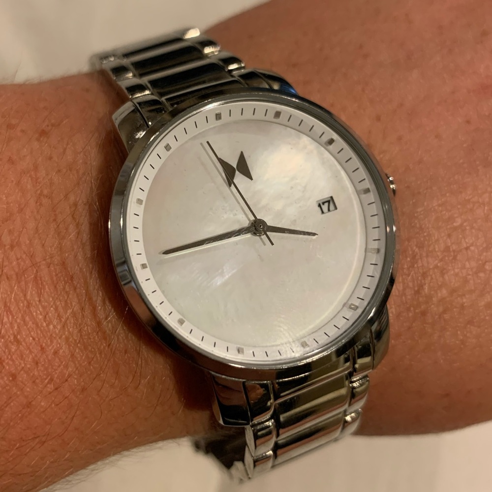 MVMT Women’s watch